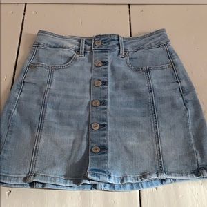 AMERICAN EAGLE High Waisted Jean Skirt Size 0